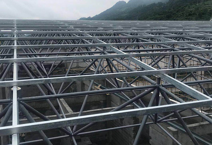 盘锦仁怀冠英学校艺体楼网架
